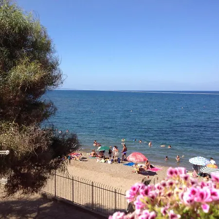 Sea Pearl Semesterbostad *